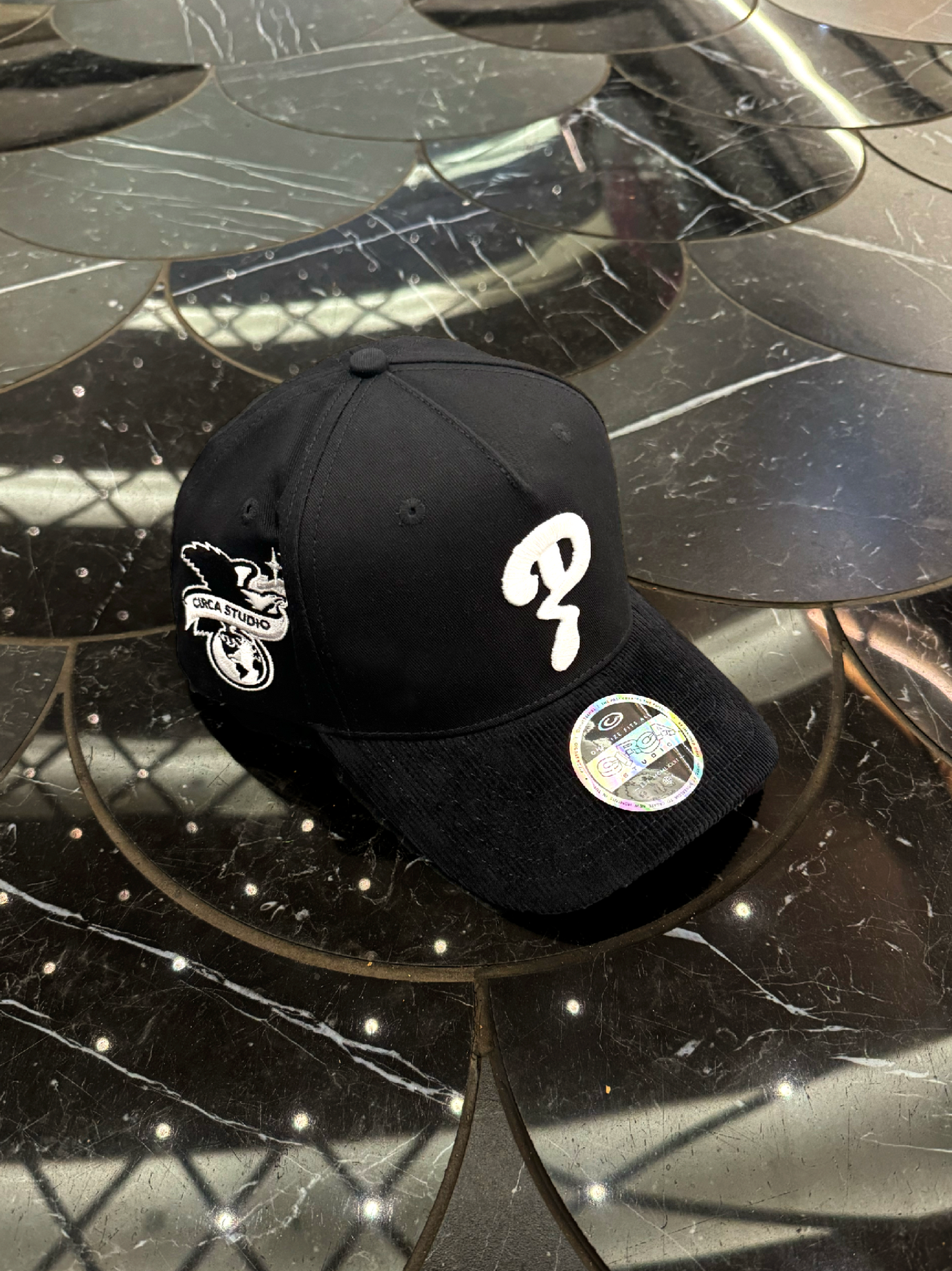 001 GLITCH BROTHERLY LOVE SNAPBACK HAT