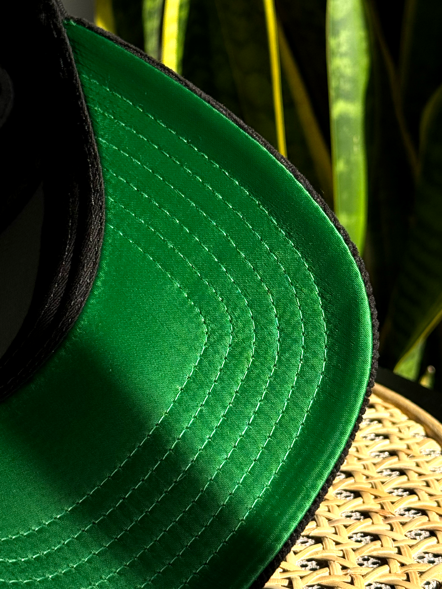 001 MELTED EMPIRE SNAPBACK HAT