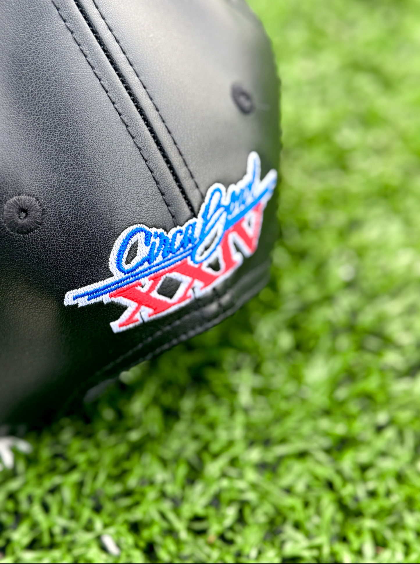 003 CIRCA BOWL x THE FAMILY COLLAB BLACK LEATHER HAT