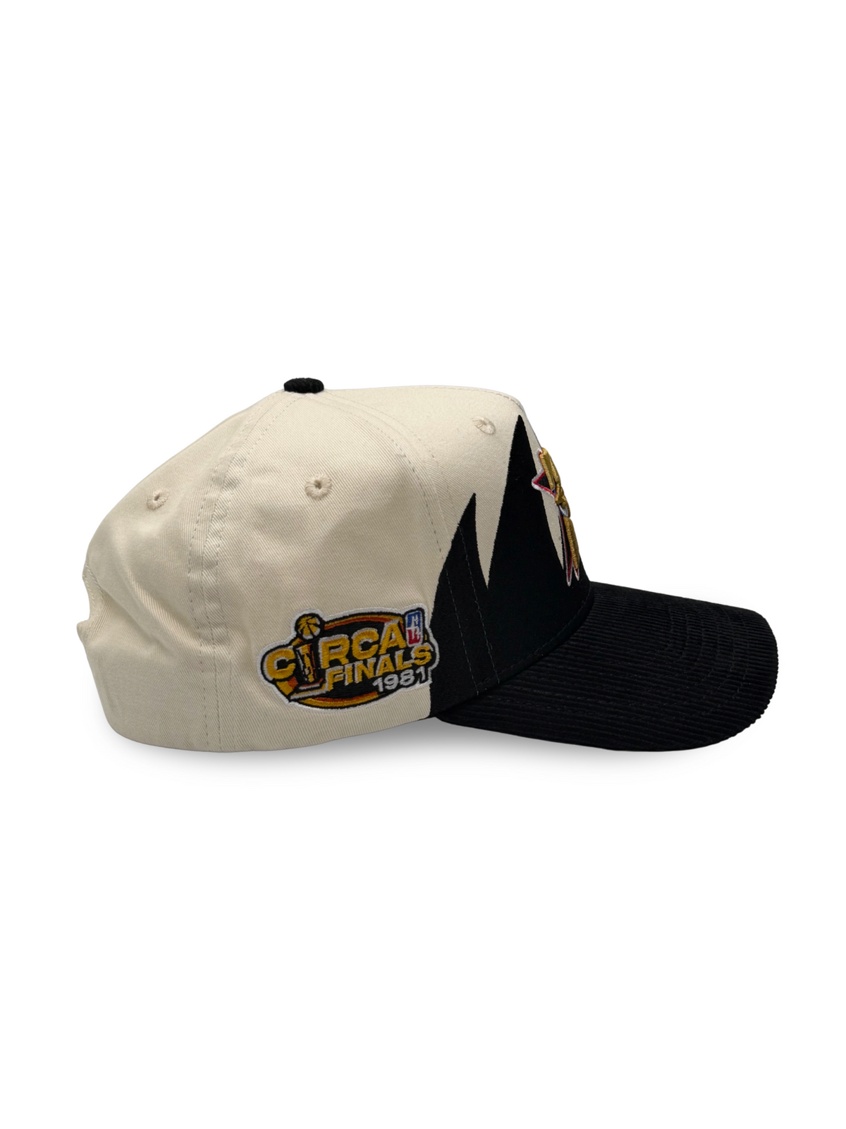004 - GLITCH SHARKTOOTH 76 HAT